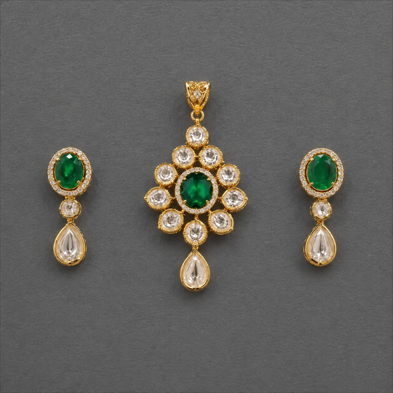 Royal Green Emerald Kundan Pendant & Earrings Set | Gold Polished