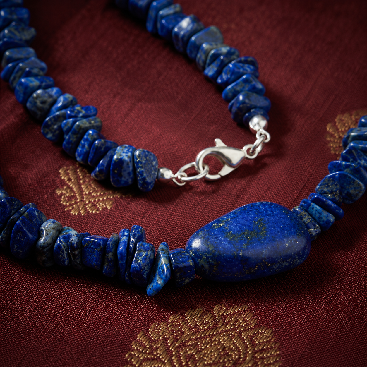 Natural Lapis Lazuli Chip Bead Necklace | Tumbled Center Stone