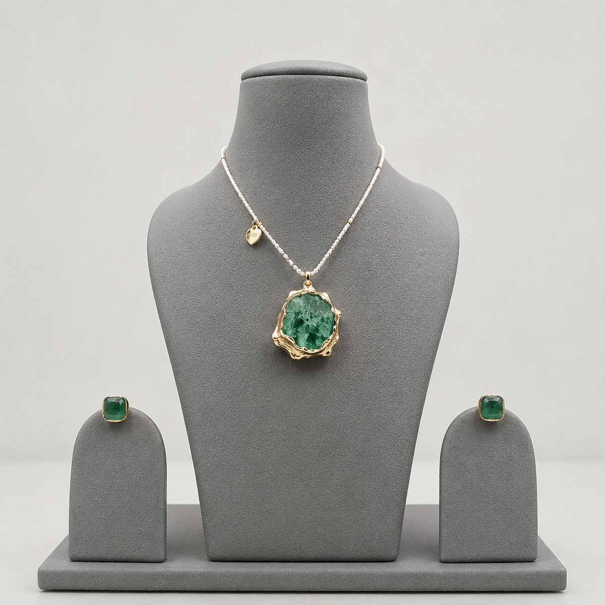 Gold Framed Raw Malachite Pendant Set - Boho Luxe